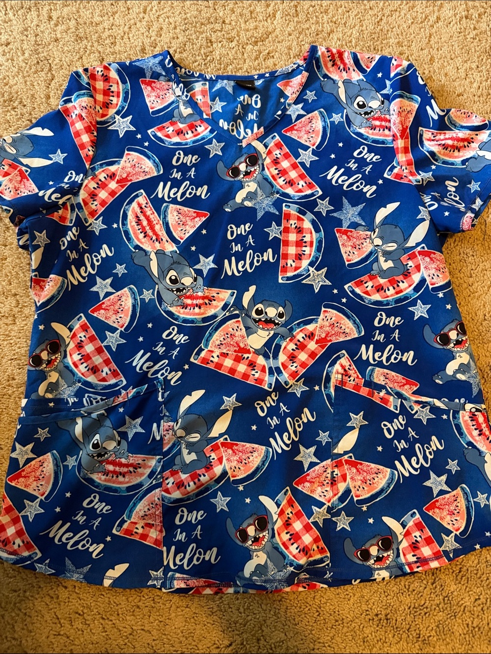 Disney stitch Fourth of July scrub top size large